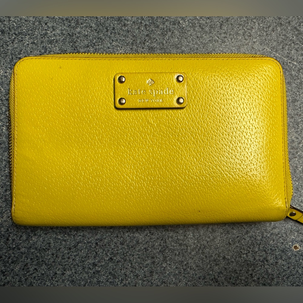 Kate Spade Wallet
